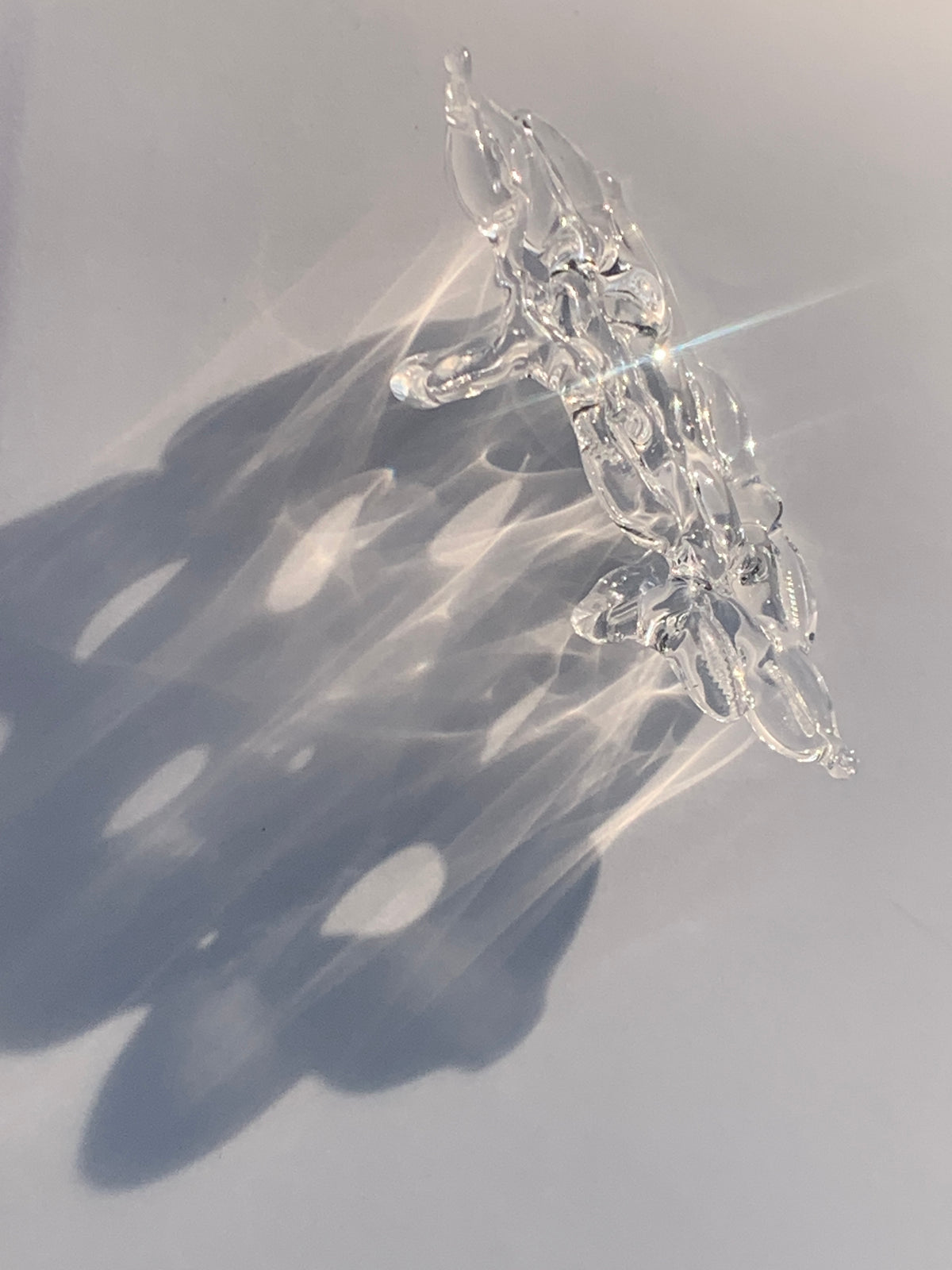 Thorn Glass Ring 0134, elongated form with pointed crests in clear glass, detail, Rain and Rivers